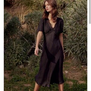 Lost + Wander NWT $148 LAURETTA MIDI DRESS L